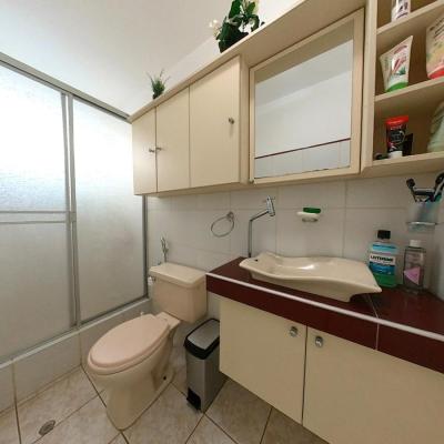 ¡EN VENTA! DEPARTAMENTO EN CONDOMINIO LOS PINOS DE LA PLATA